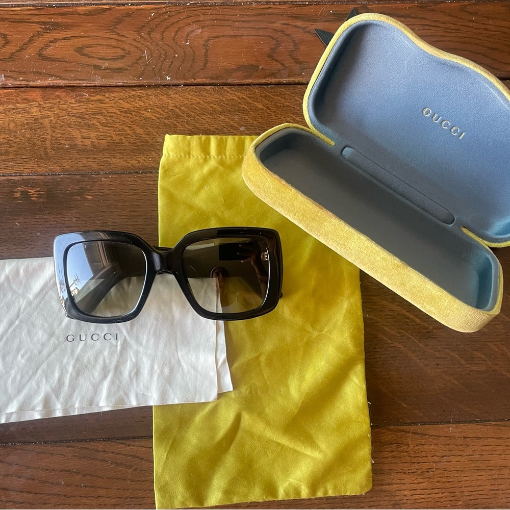 Gucci Sunglass BLACK